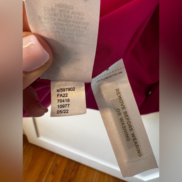 Ann Taylor women’s double breasted trenchcoat in razzle dazzle, petite small. 🩷 - Picture 10 of 13